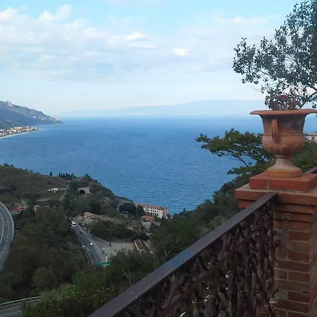 La Cage Aux Folles Taormina