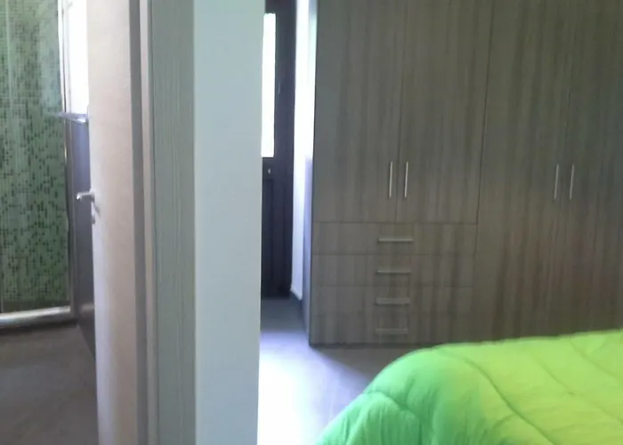 La Cage Aux Folles Oda ve Kahvaltı Taormina