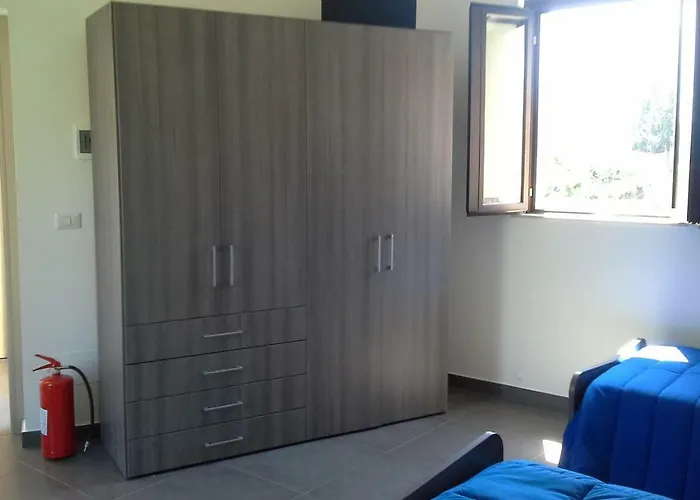 La Cage Aux Folles Oda ve Kahvaltı Taormina