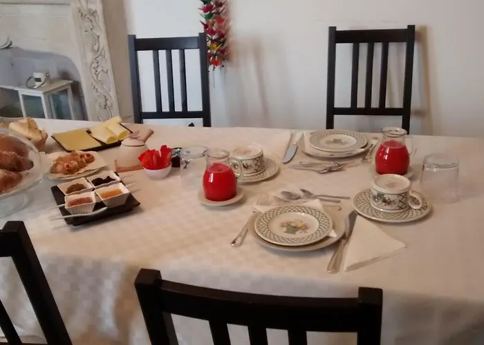 Oda ve Kahvaltı La Cage Aux Folles Taormina